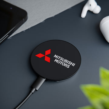 Black Mitsubishi Magnetic Induction Charger™