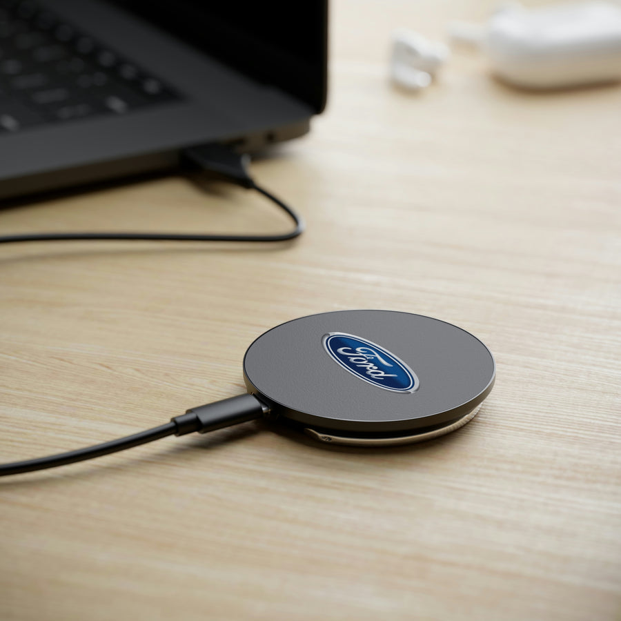 Grey Ford Magnetic Induction Charger™